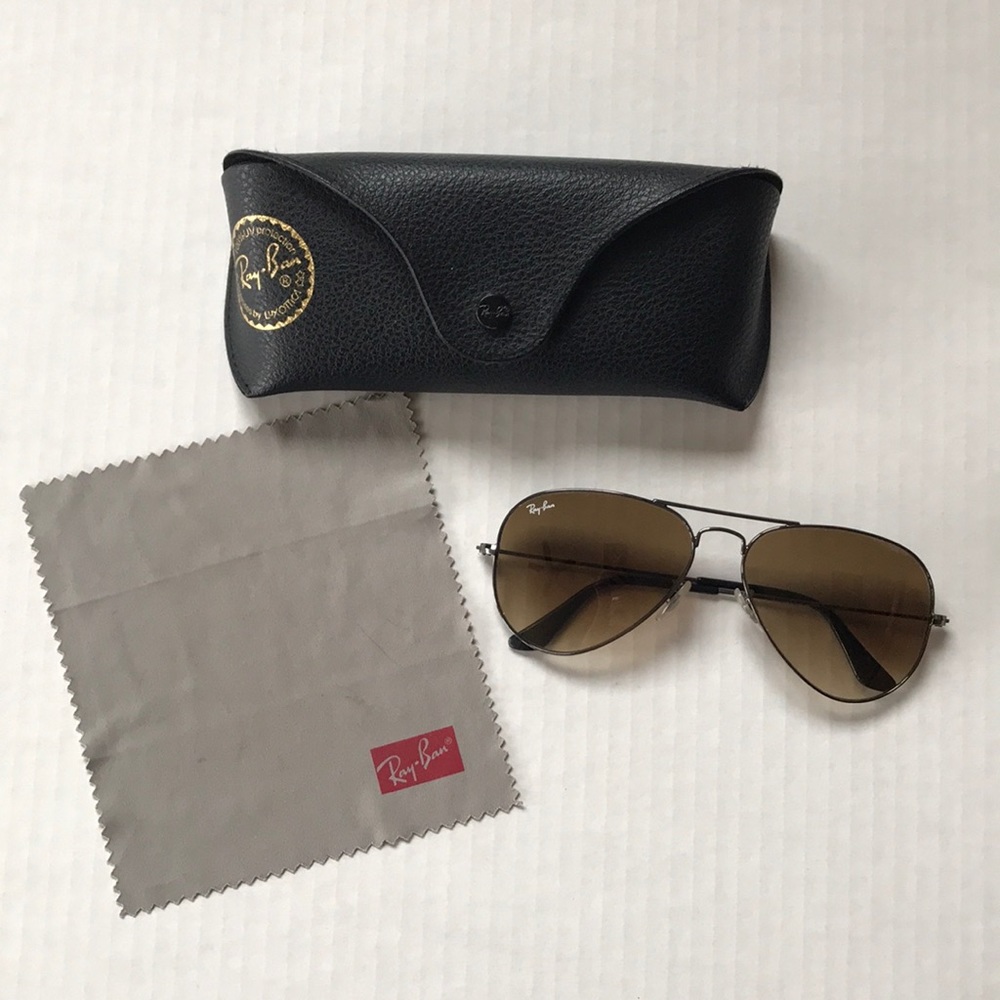 Ray-Ban Aviator Sunglasses